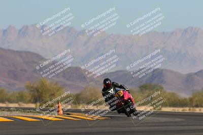 media/Nov-06-2022-SoCal Trackdays (Sun) [[208d2ccc26]]/Turn 14 (930am)/